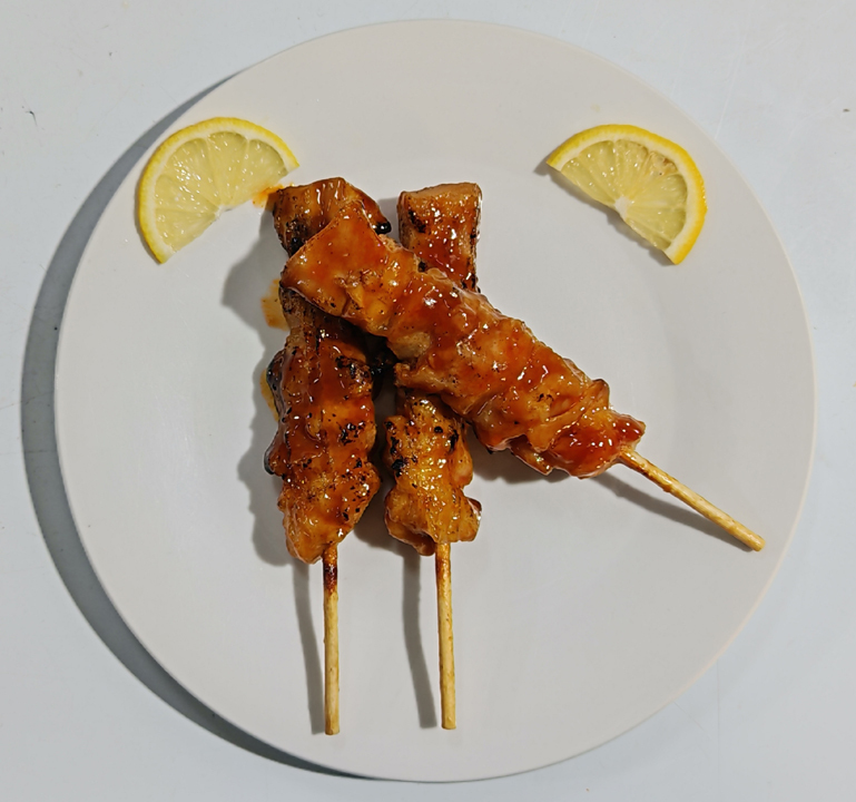 Korean Charcoal-Grilled Chicken Thigh Skewers Image