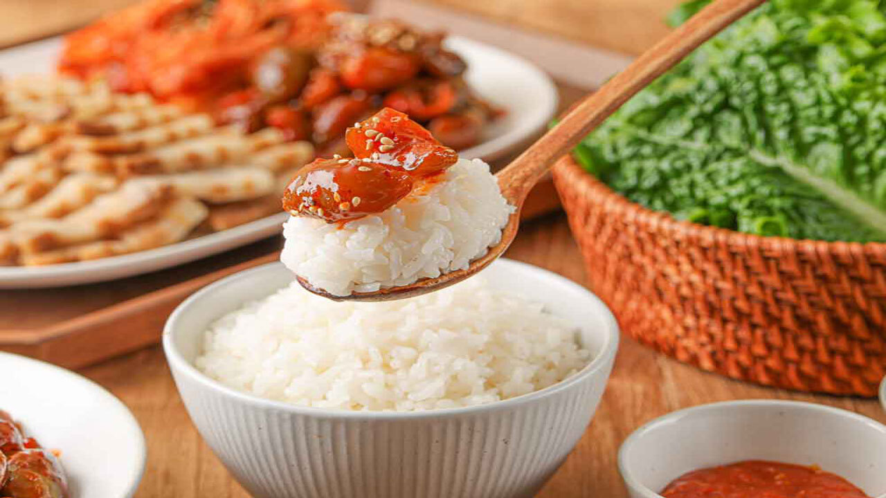 Chili Paste Picked Plums 300g Image