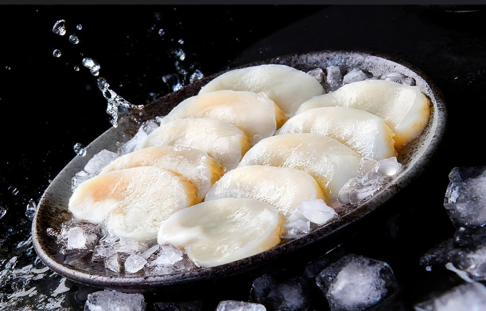 Frozen half shell scallop（Roe Off）/Bay Scallop/Penshell Scallop Meat/Scallop Meat With lip Image