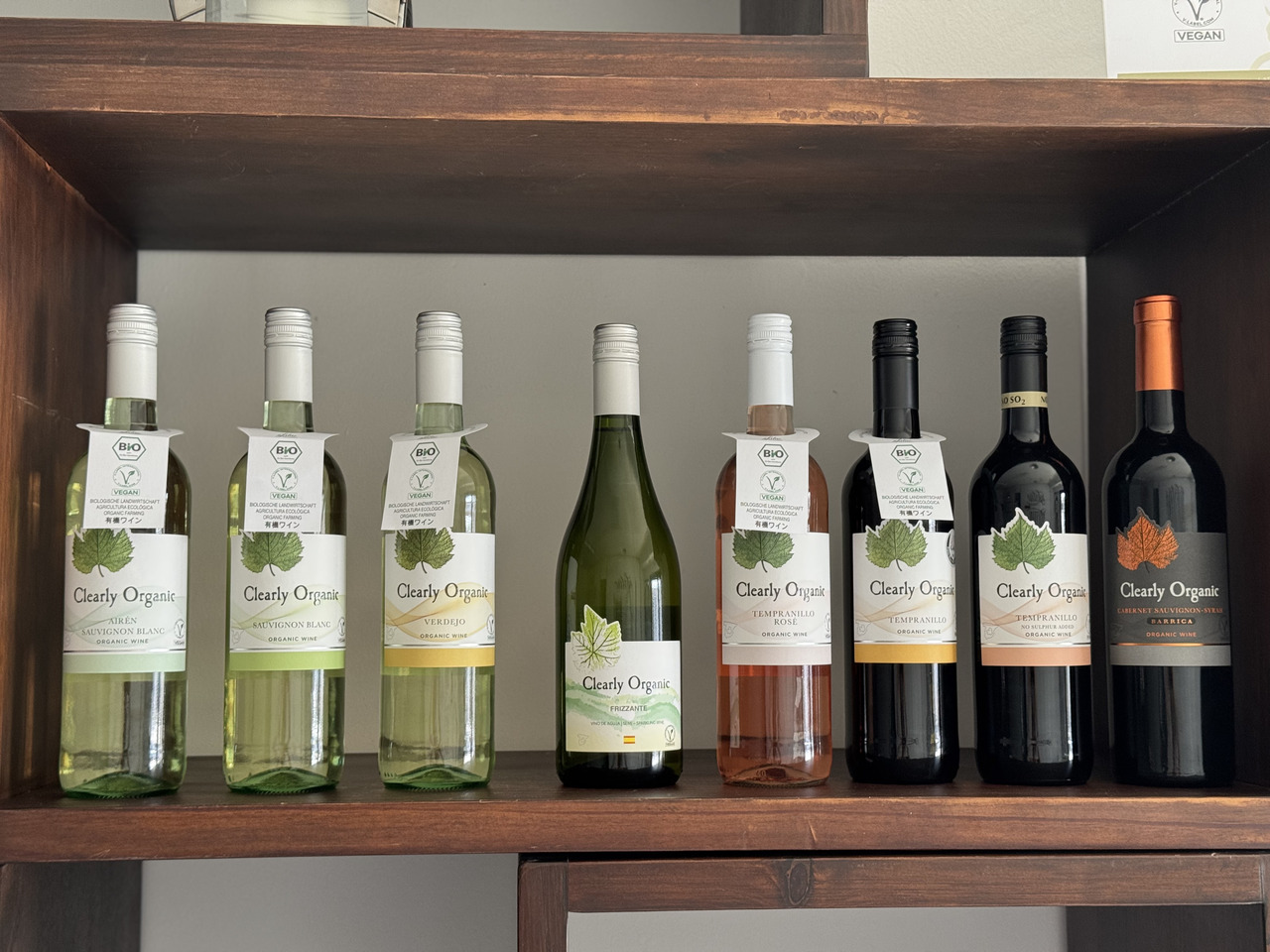 CLEARLY ORGANIC AND NO SULPHUR ADDED | 100% NATURAL Image