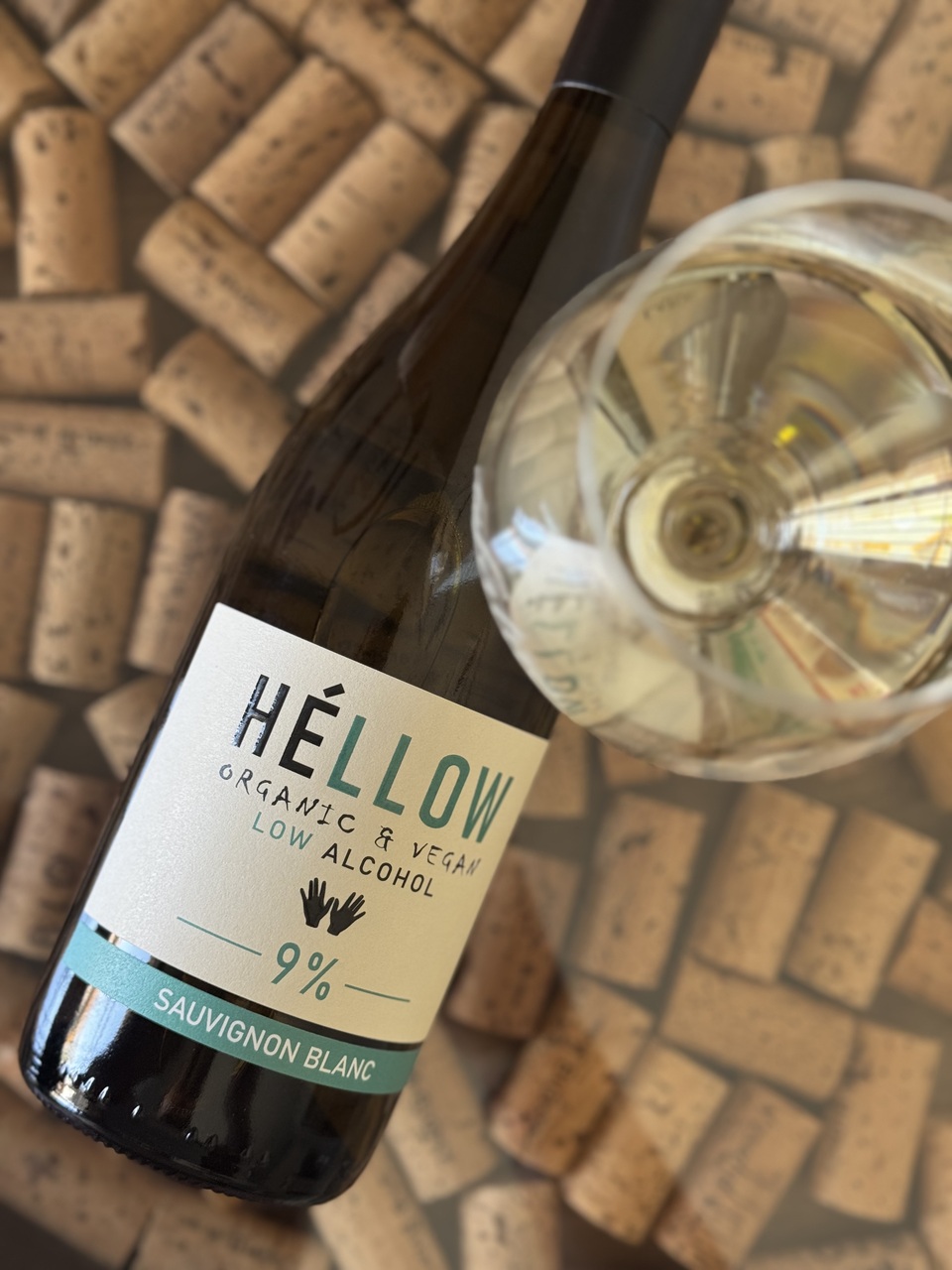 HELLOW LOW ALCOHOL 9% Image