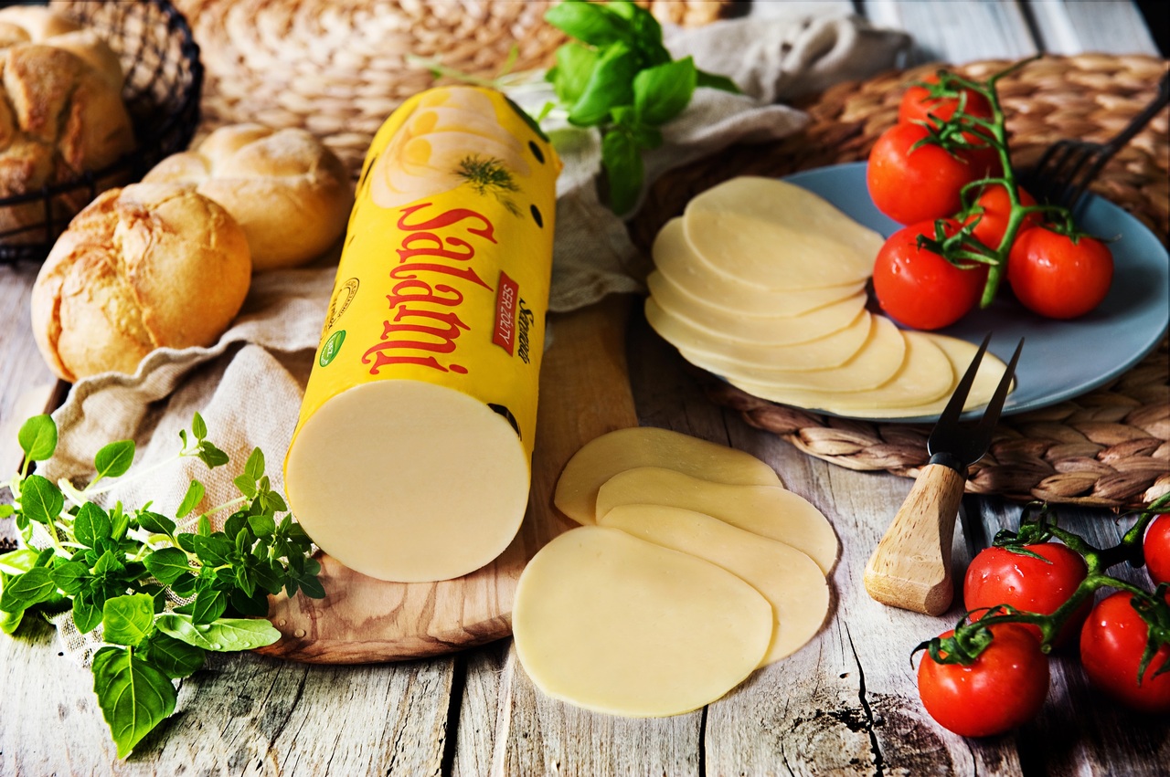 Gouda cheese イメージ