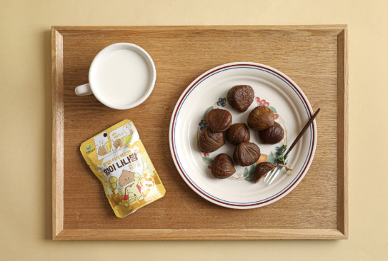 Korean Chestnut Dice (Canned in Syrup) Image