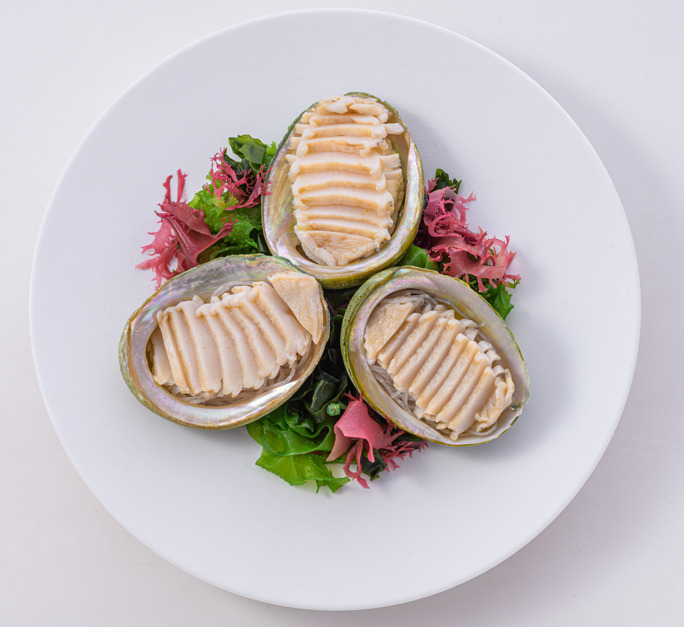 Raw Delicacy Abalone- Greenlip Variety 3L Image