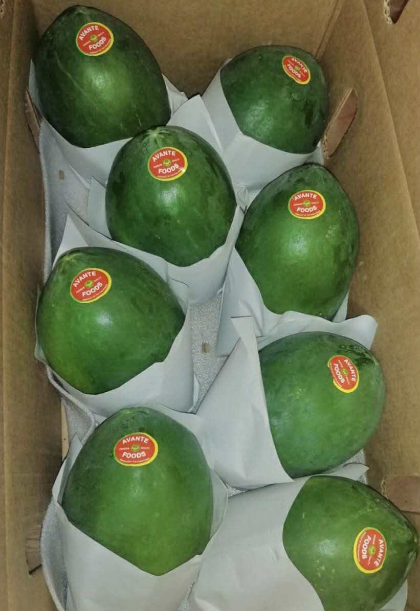 FRESH SOLO PAPAYA Image