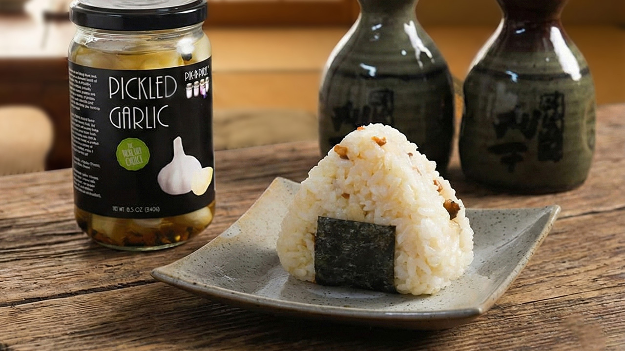 Pickled Garlic Image