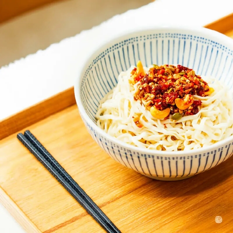 Spicy Garlic Nuts Sauce Image