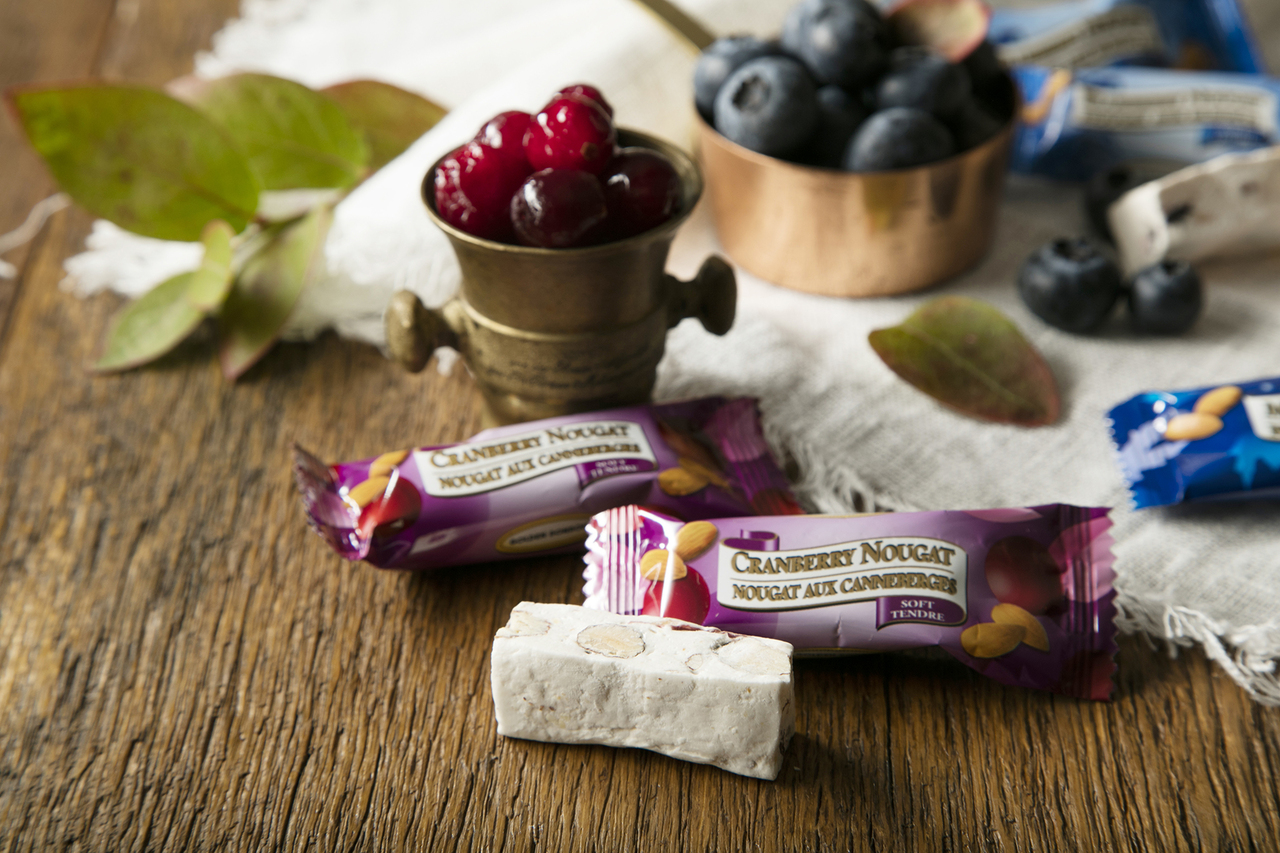 Golden Bonbon Honey Almond Nougat Candy Image