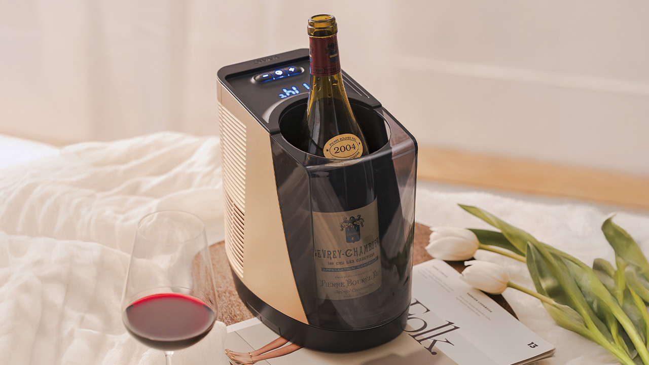 Venus Portable Electronic Red Wine Chiller Image