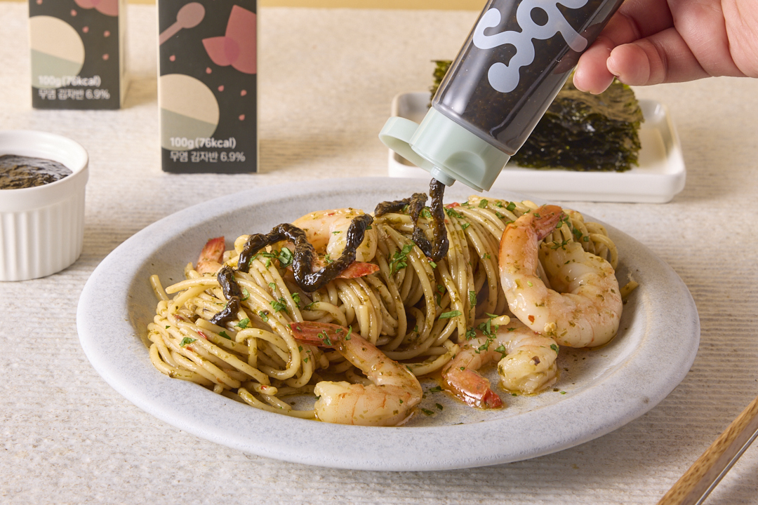 Gimmyeongranssi: Korean Special Soy Sauce with Korean Seaweed and Cod roe Image