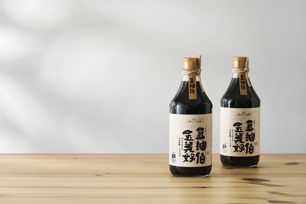 DYB Golden Black Naturally Brewed Soy Sauce Image