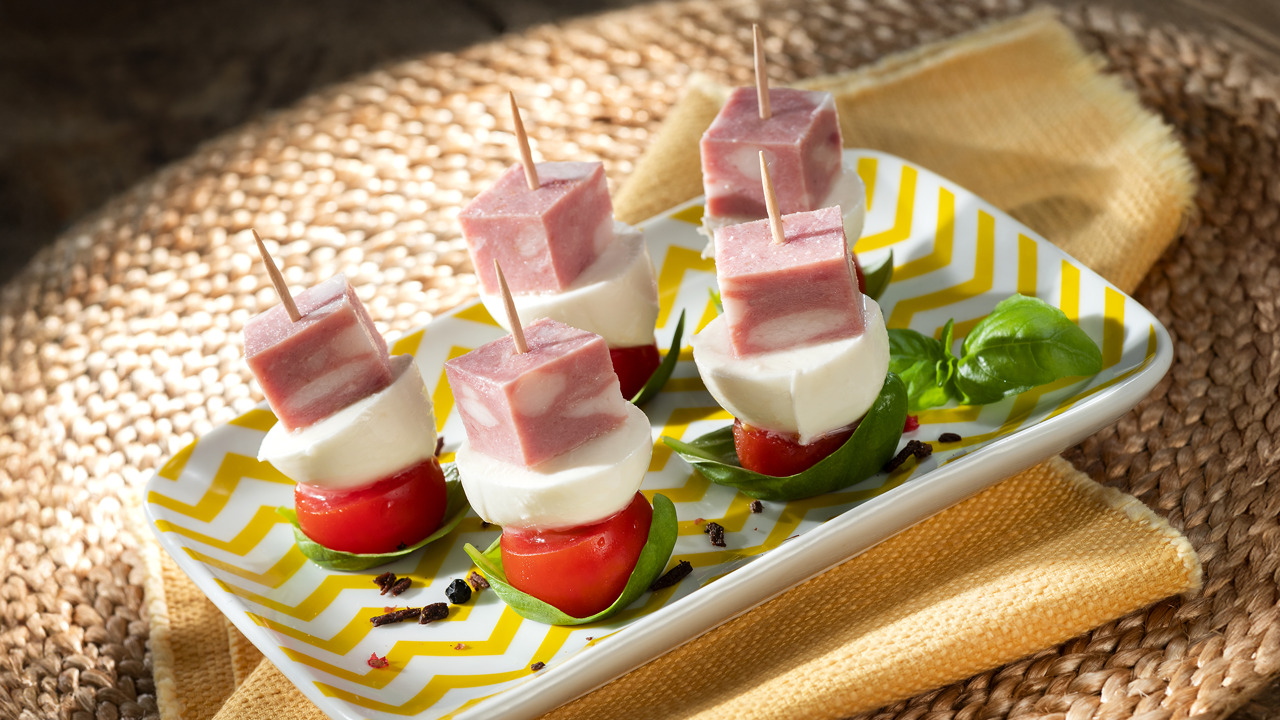 Mortadella with Pistachio Nuts Image