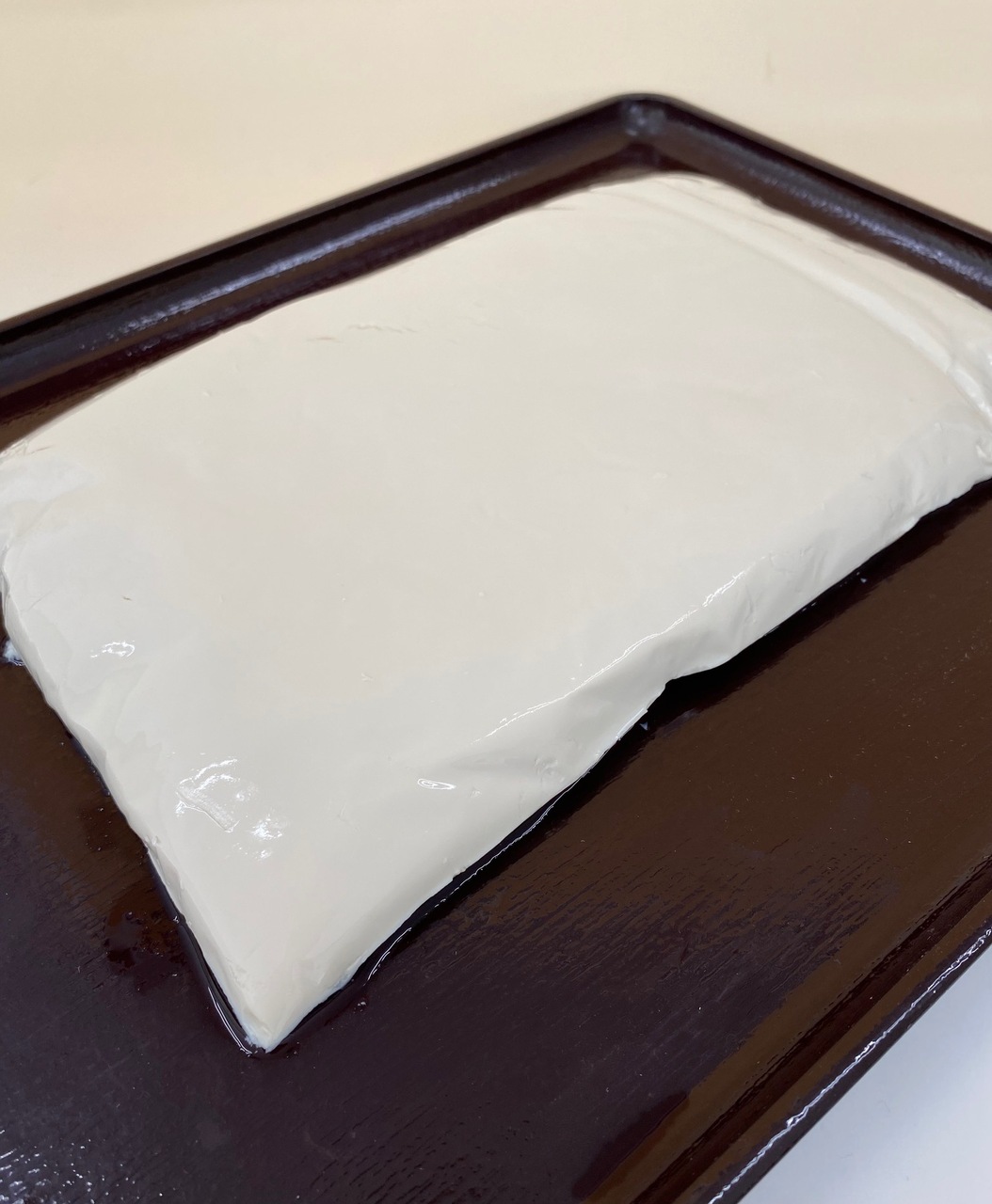 Room temperature tofu made from domestically grown soybeans (Kokusandaizu de tsukutta jouon-Tofu) Image