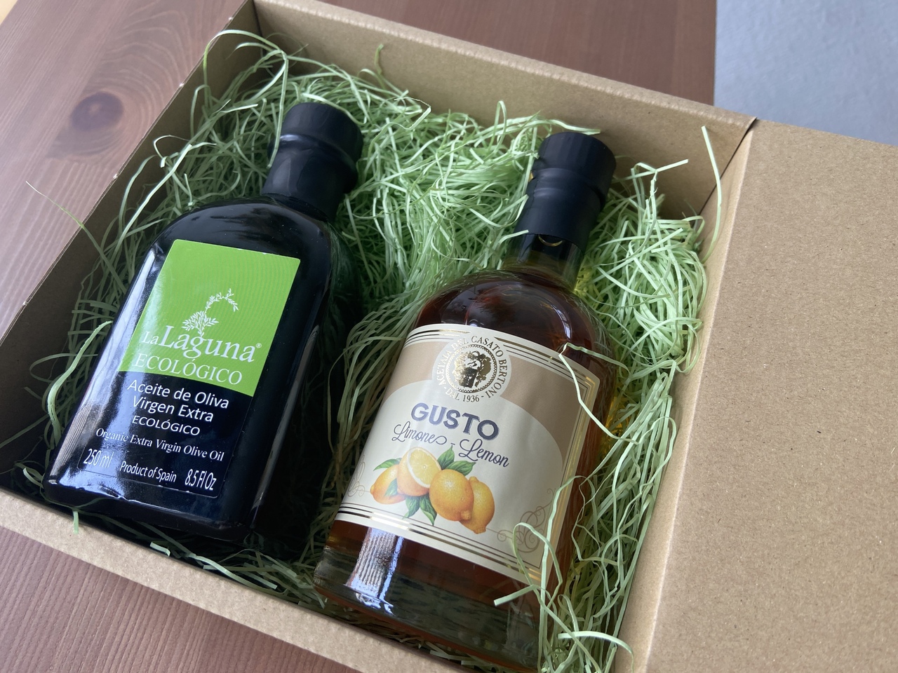 Gusto - Flavored balsamic condiment - wild berry lemon,fig  taste Image