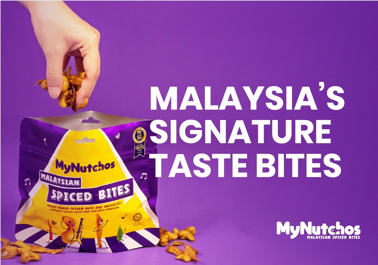 Mynutchos Malaysian Spiced Bites Mixed Baked Cashew Nuts and Anchovies Image