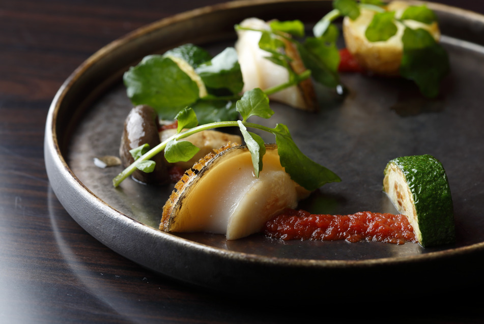 オーストラリア産　殻付ボイルあわび　Lサイズ イメージ