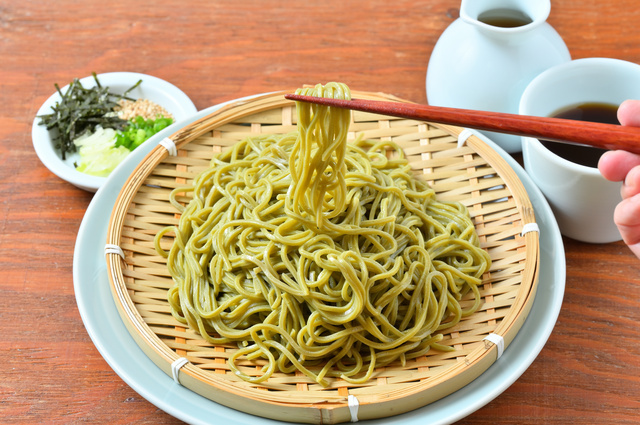宇治抹茶粉末入り稲庭古来うどん　３００ｇ イメージ