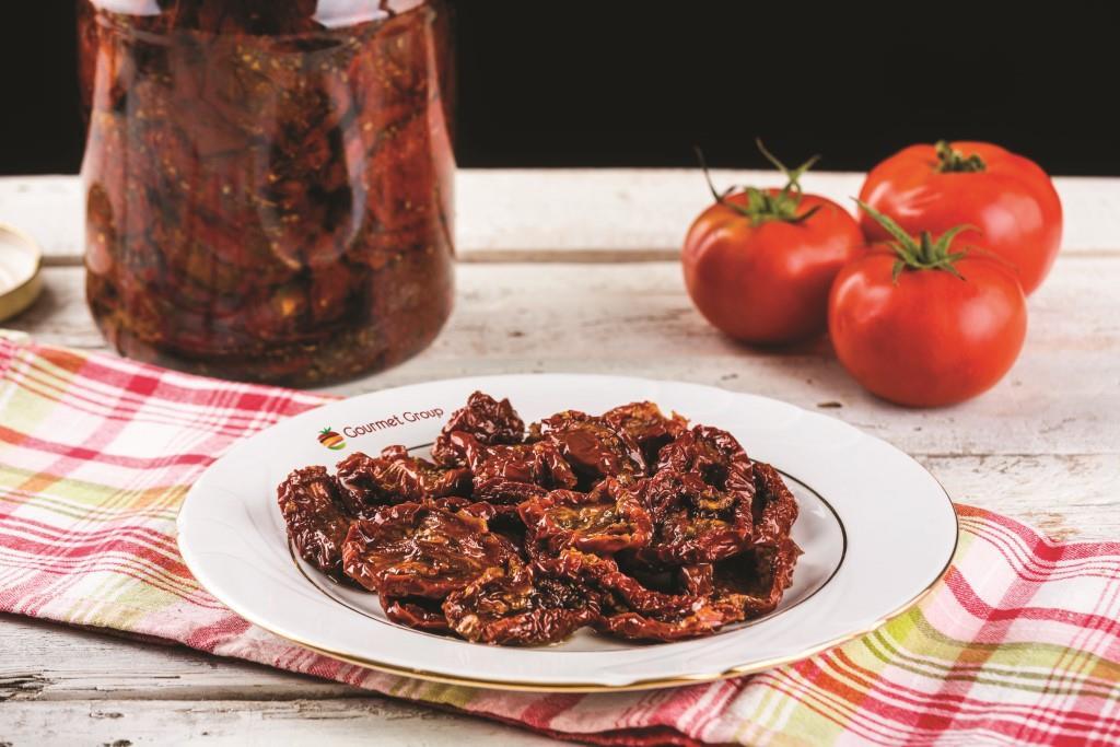 SEMI DRIED AND SUN DRIED TOMATOES Image