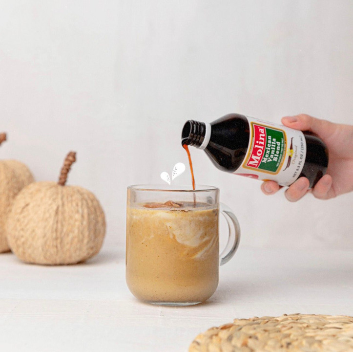 VANILLA MOLINA  Image