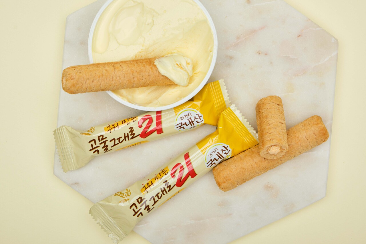 BAKED CRISPY GRAIN 21 CHEESE (焼き菓子 グレイン21 チーズ味) Image