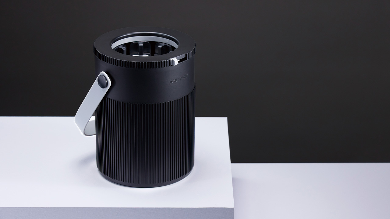 Lyra Multi-Fit Bottle Chiller Image