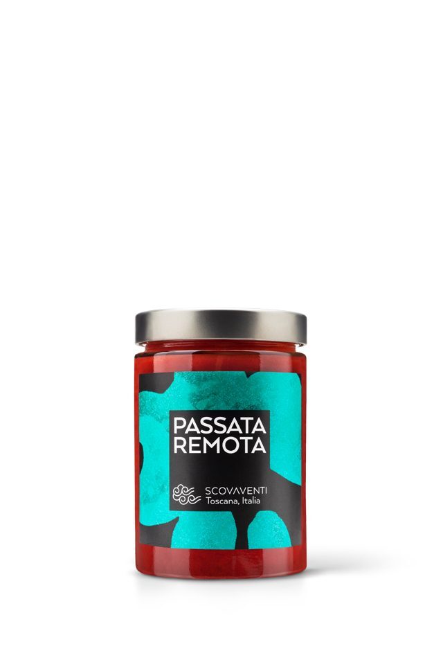 Tomato sauces and peeled tomatoes Image