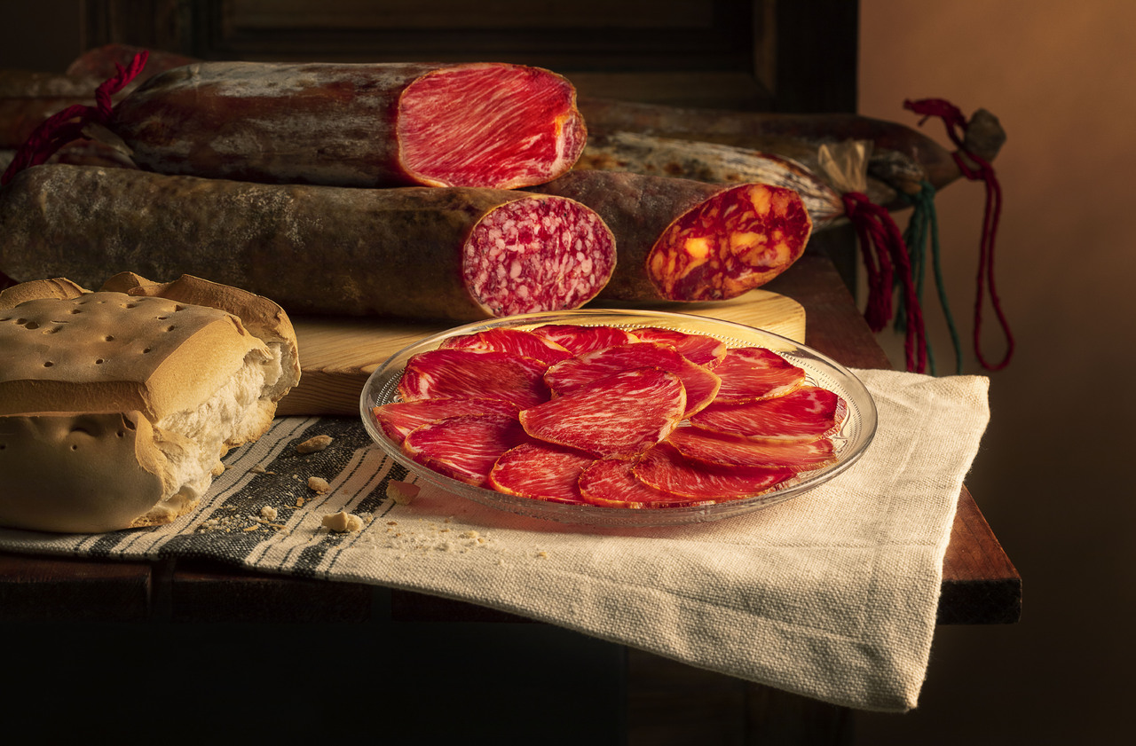 イベリコ豚 ナチュラル熟成肉（チョリソ・サルチチョン・ロモ） イメージ