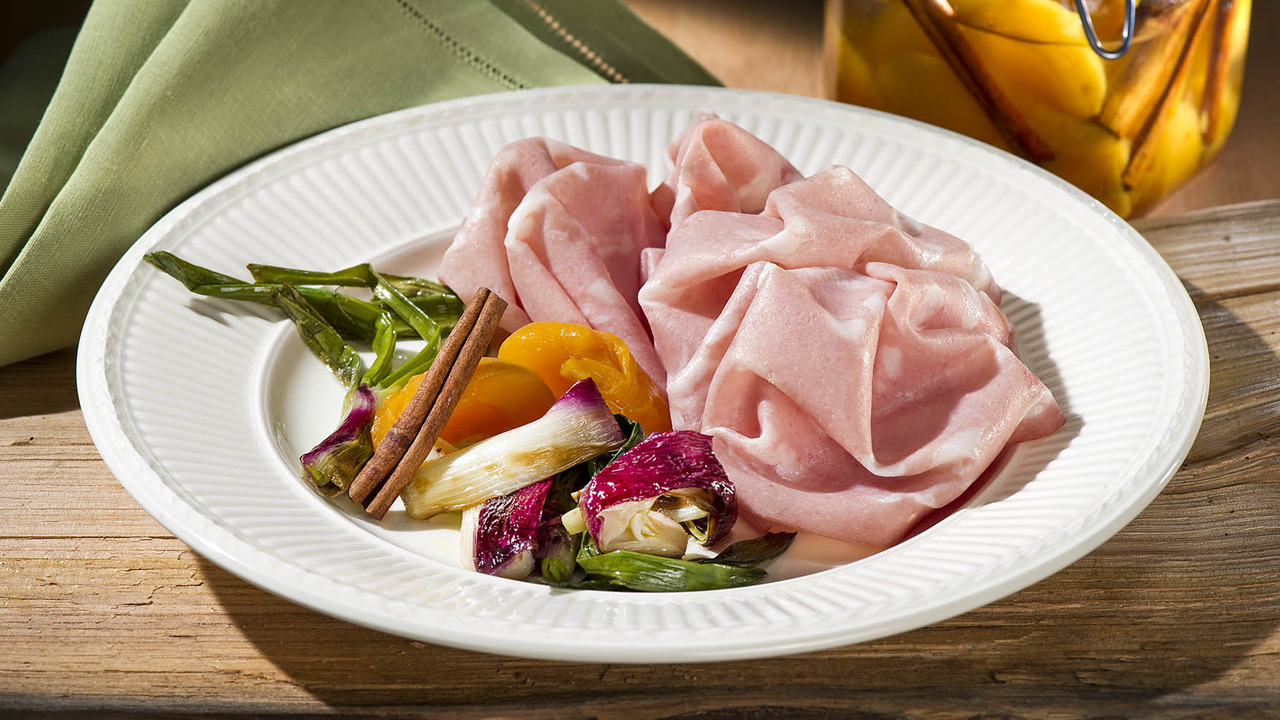 Mortadella with Pistachio Nuts Image