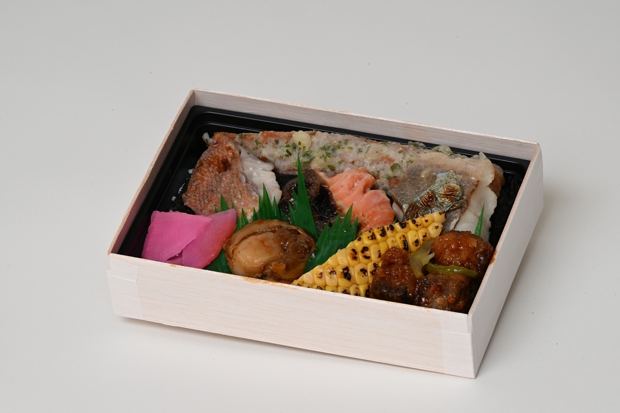 木製お弁当箱 (KASANECO) イメージ