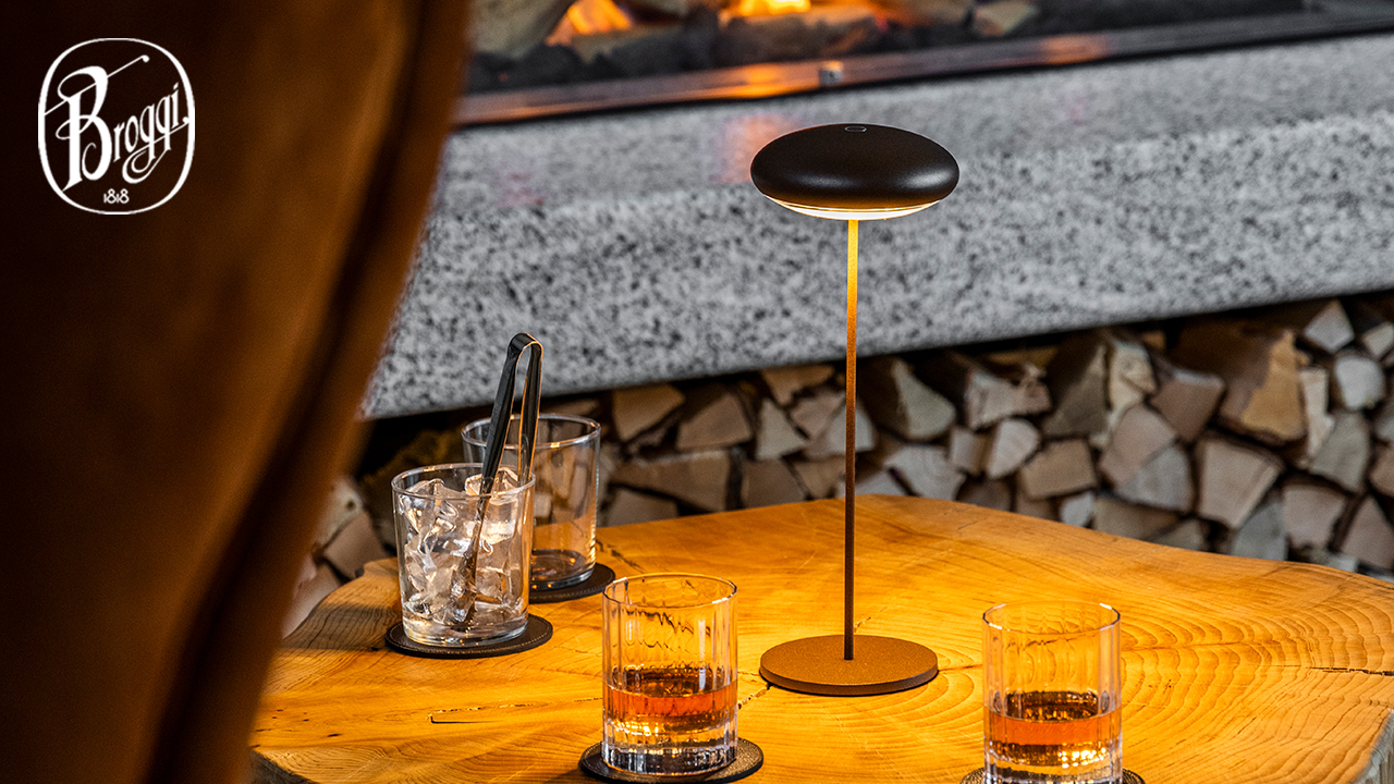 Cordless Table Lamp "Nuvola" Image