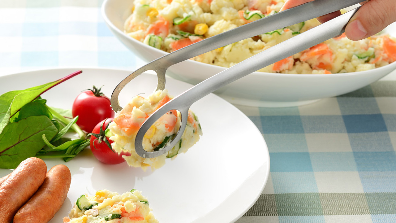 Potato-Salad Tongs Image