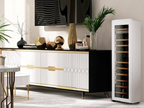 エッセンシャル Image