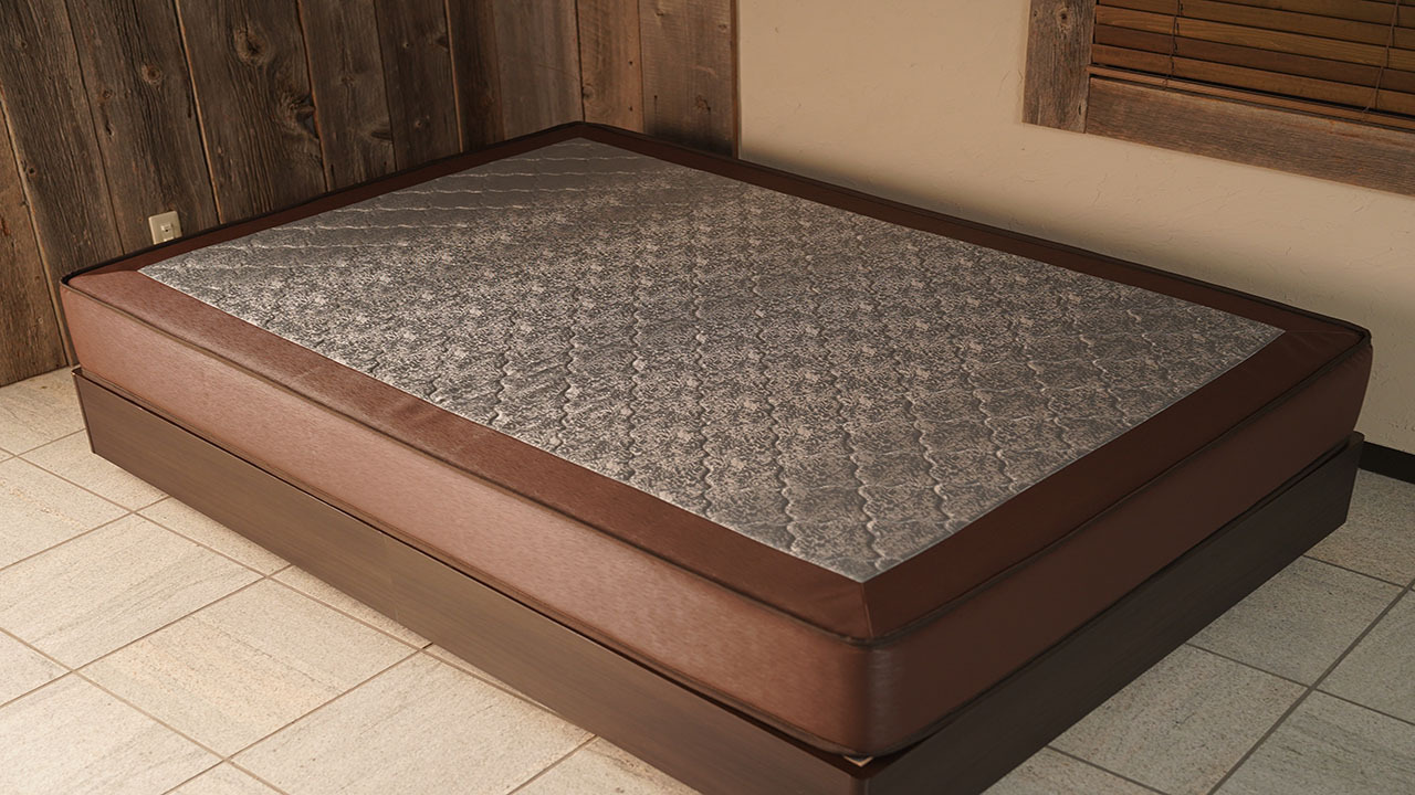 サイドレザーマットレス Image