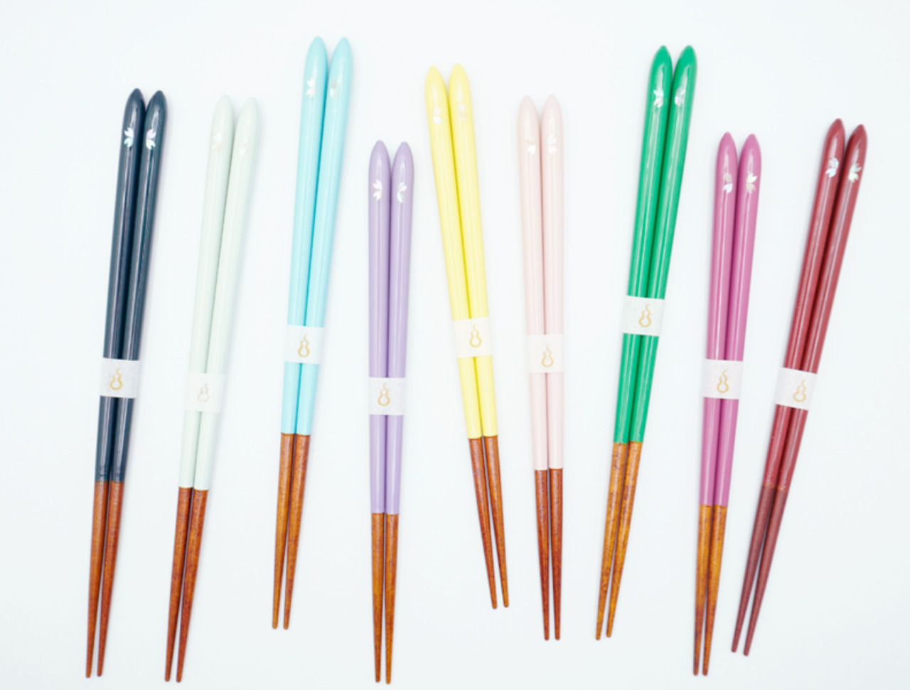 兵左衛門　食洗機対応箸　月のしずく桜　大（黒・緑・薄水色・水色・青）　中（薄桃色・赤紫・黄色・紫・濃赤） Image