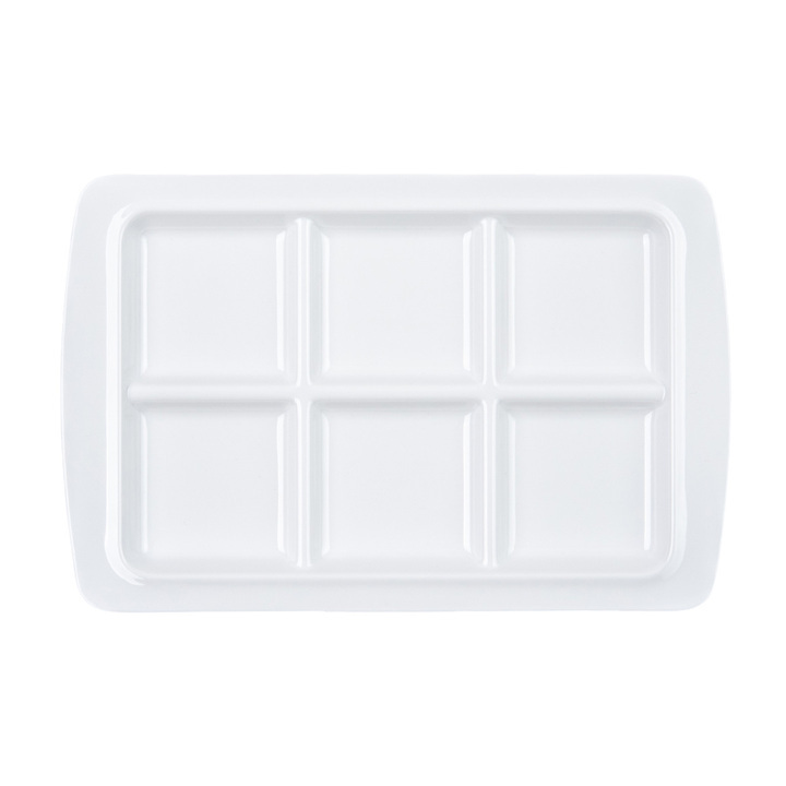 【軽量かつ丈夫。破損のロスを気にせず使える樹脂製（メラミン）食器】　 Image