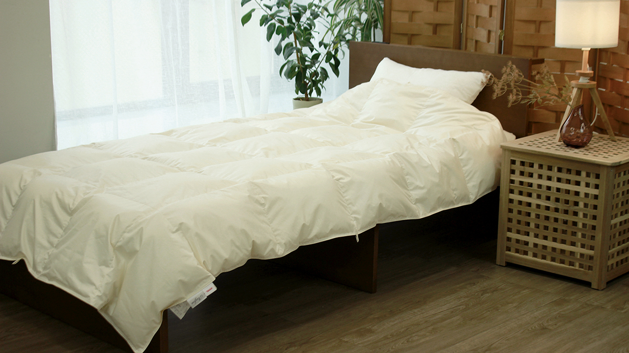 AIRYFROST® Flame-Retardant　Duvet　ZepheR×AIRYFROST® Image