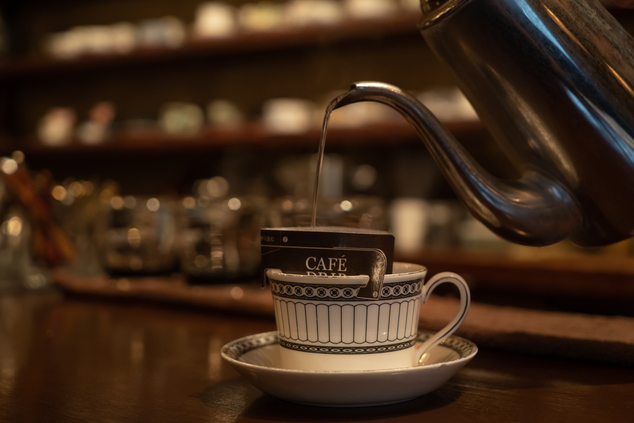 但馬屋珈琲店 ドリップバッグコーヒー【おいしいデカフェ。】12g イメージ