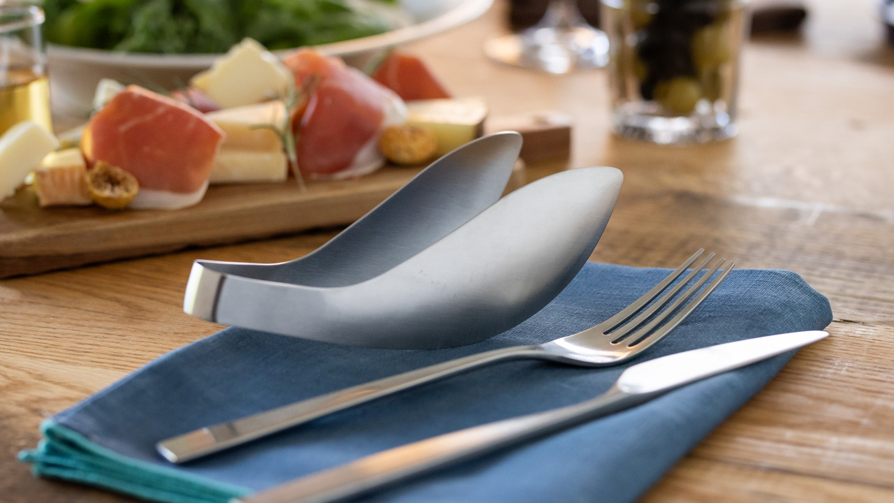 Yubisaki Tongs Image