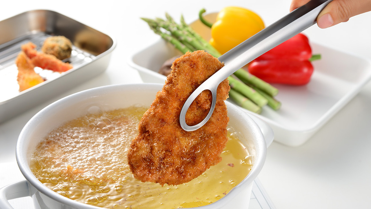 Potato-Salad Tongs Image