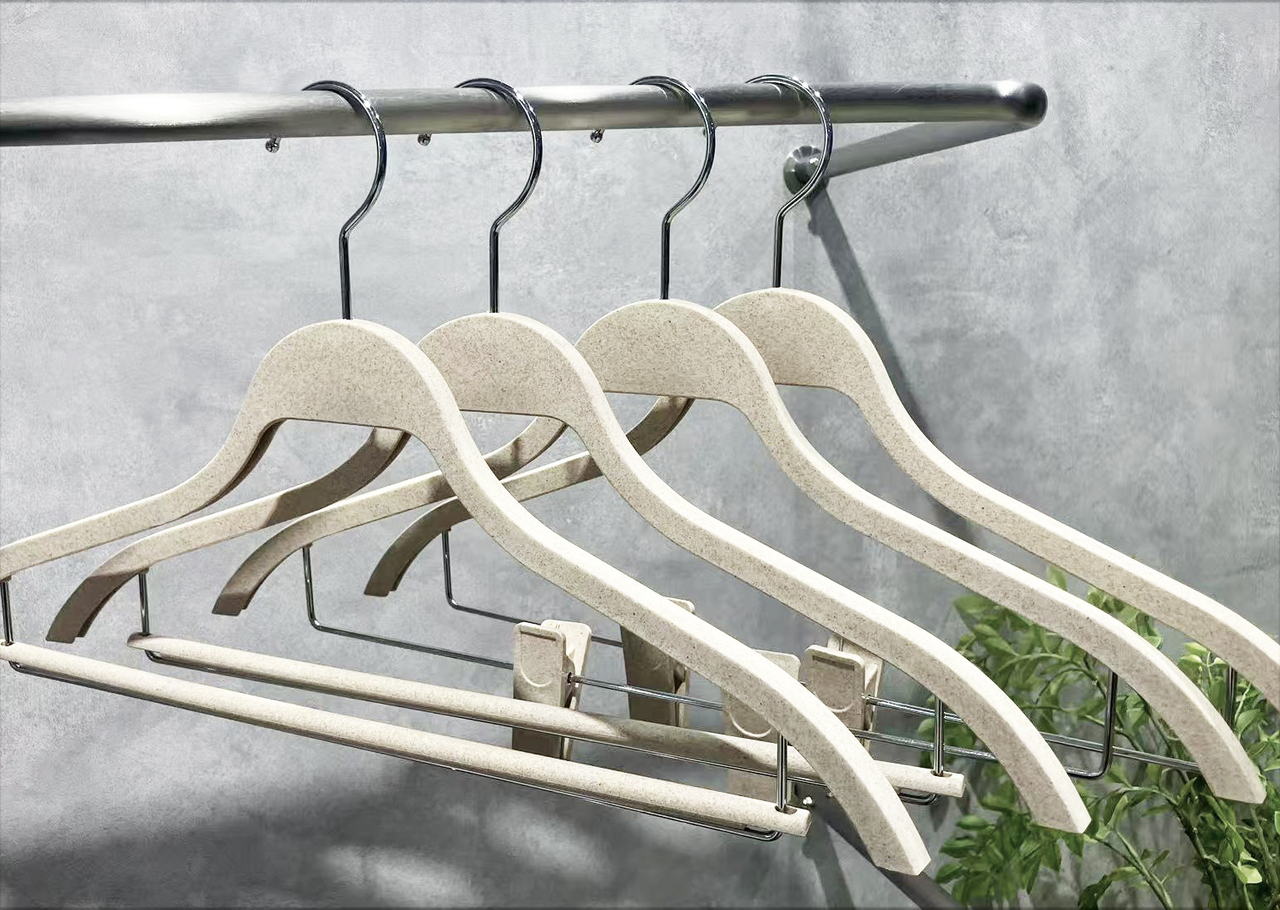 BALMY Sustainable Hanger Image