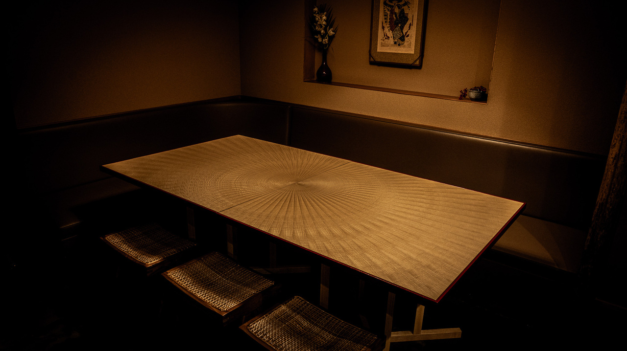 ツキ板仕上げ カスタムオーダーテーブル＿TSUKI-ITA Custom Order Tables イメージ