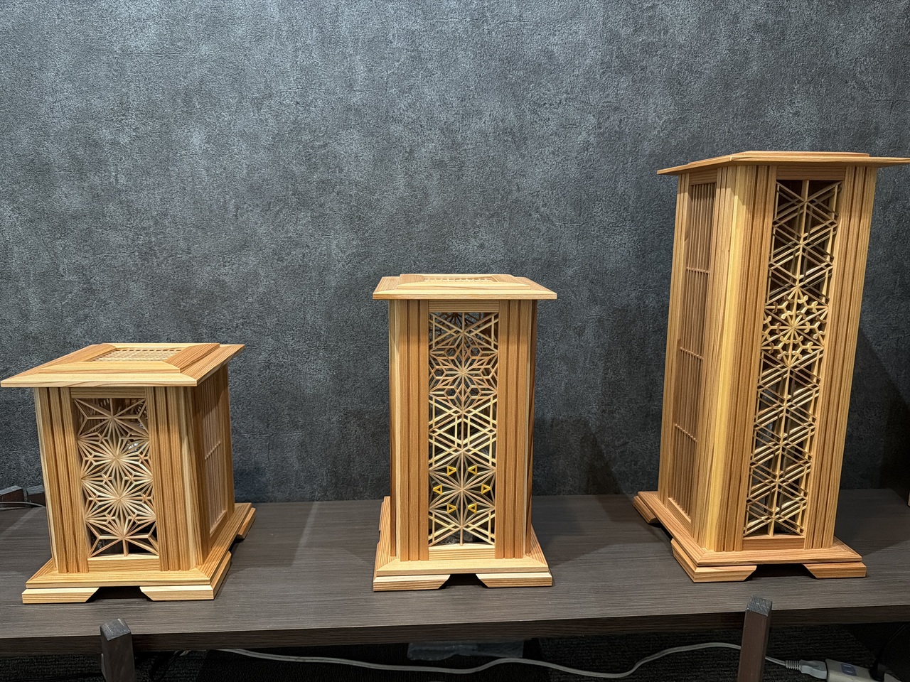 組子行燈 イメージ