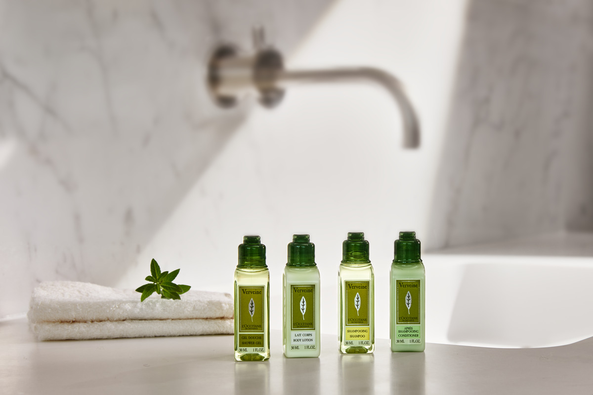 LOCCITANE ロクシタン ヴァーベナ コレクション（シャンプー/コンデショナー/シャワージェル/ボディミルク） イメージ