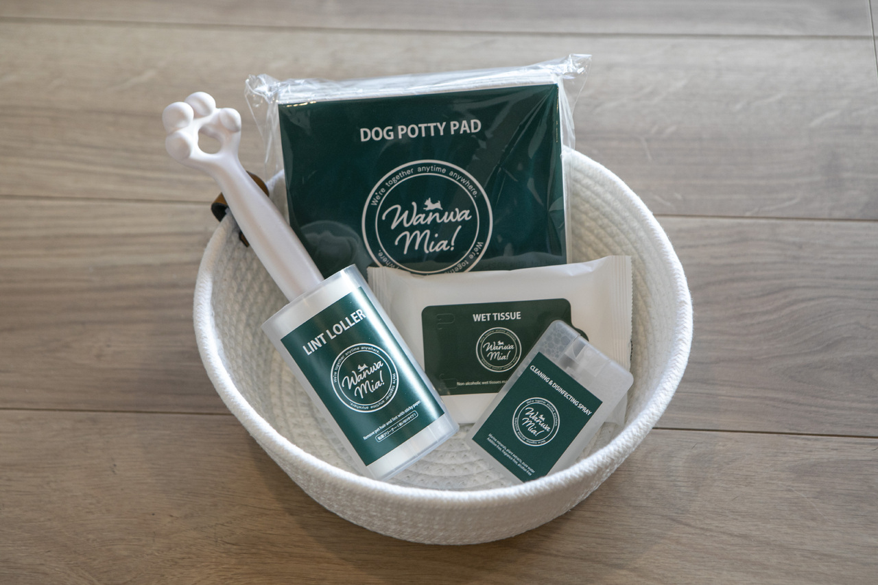 koremone (sales of pet supplies and amenities, and construction of dog runs) Image