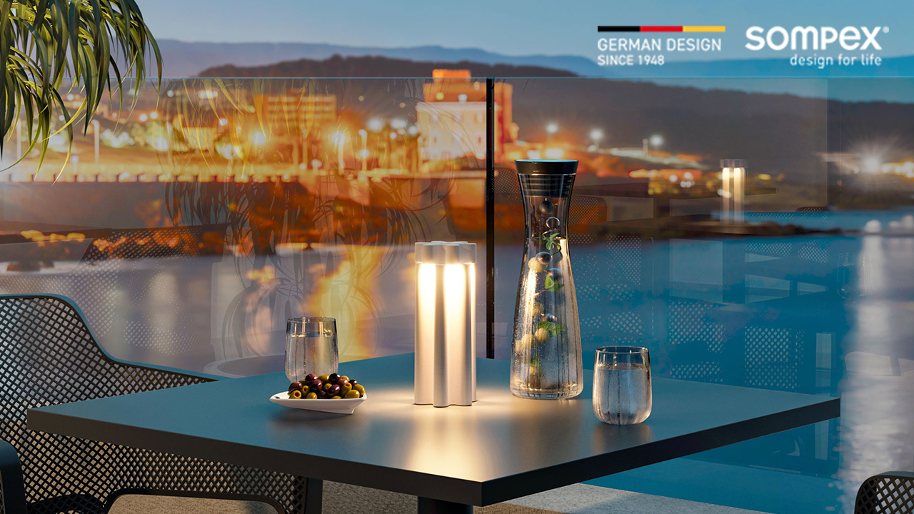 Cordless Table Lamp Image