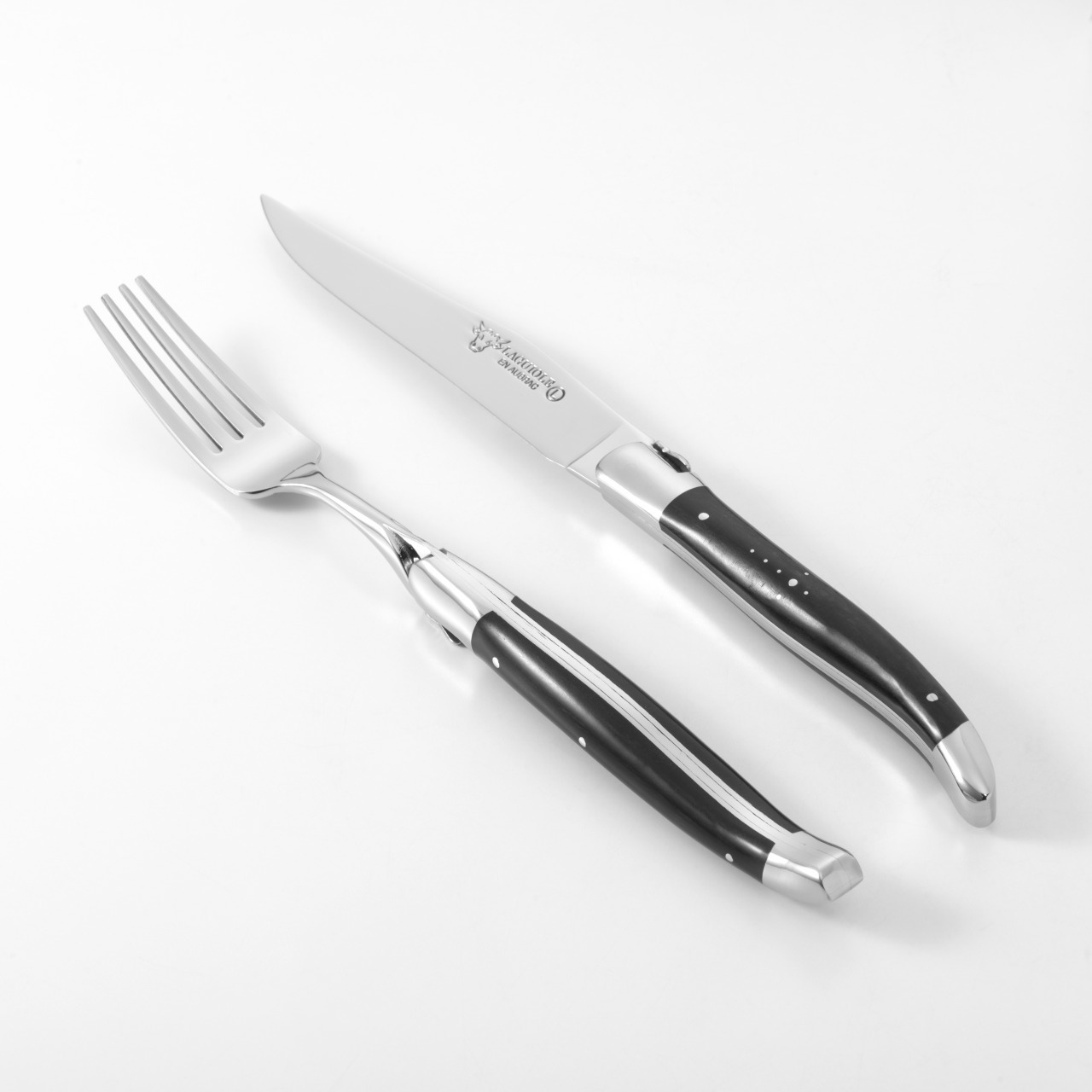 ラギオールアンオブラック　テーブルナイフ イメージ