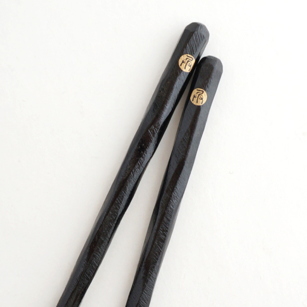 Hyozaemon Kezuri Chopsticks – Black (Ebony)　Red (Manilkara wood) Image