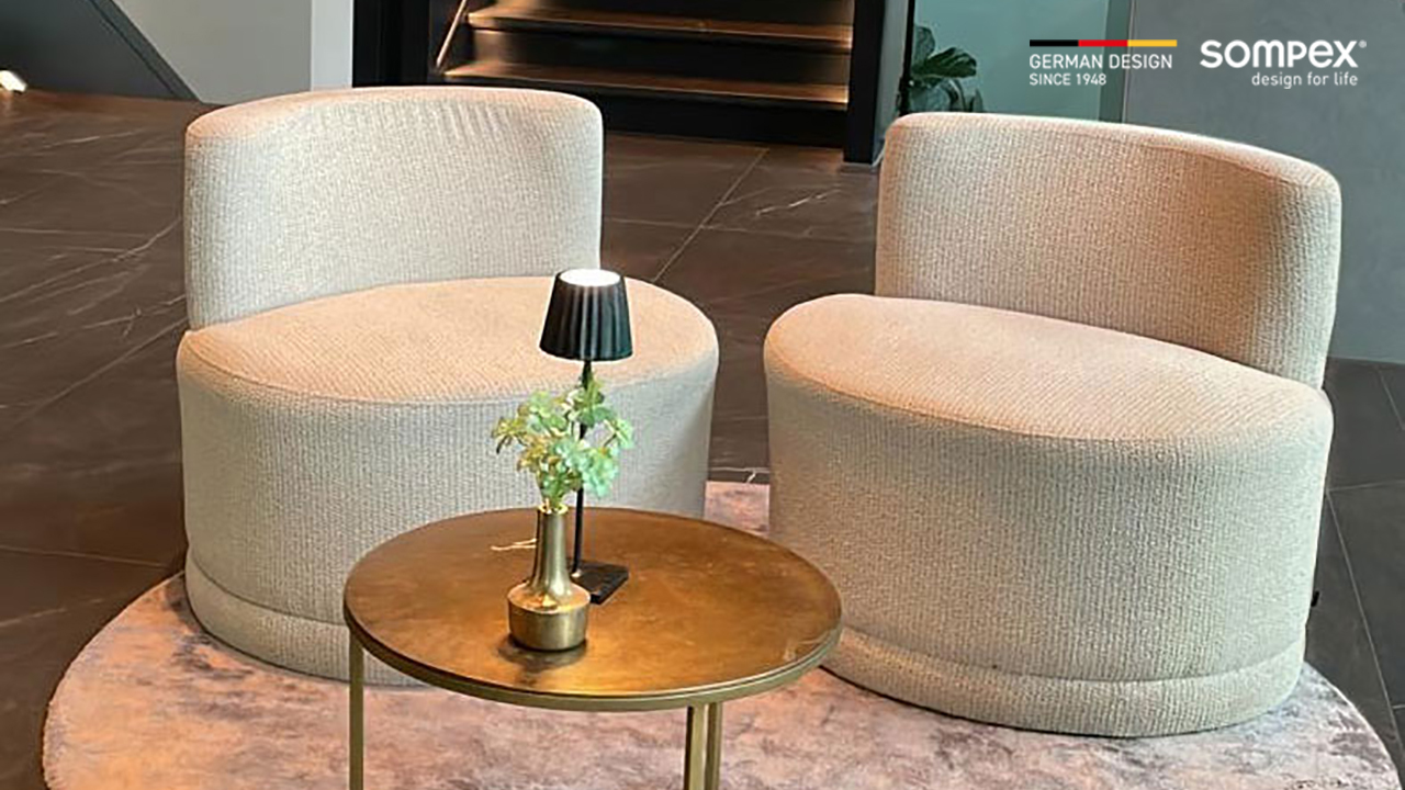 Cordless Table Lamp "Troll" Image