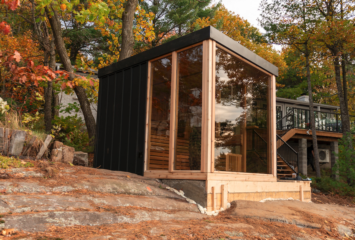 ナイアガラ　屋外サウナ イメージ