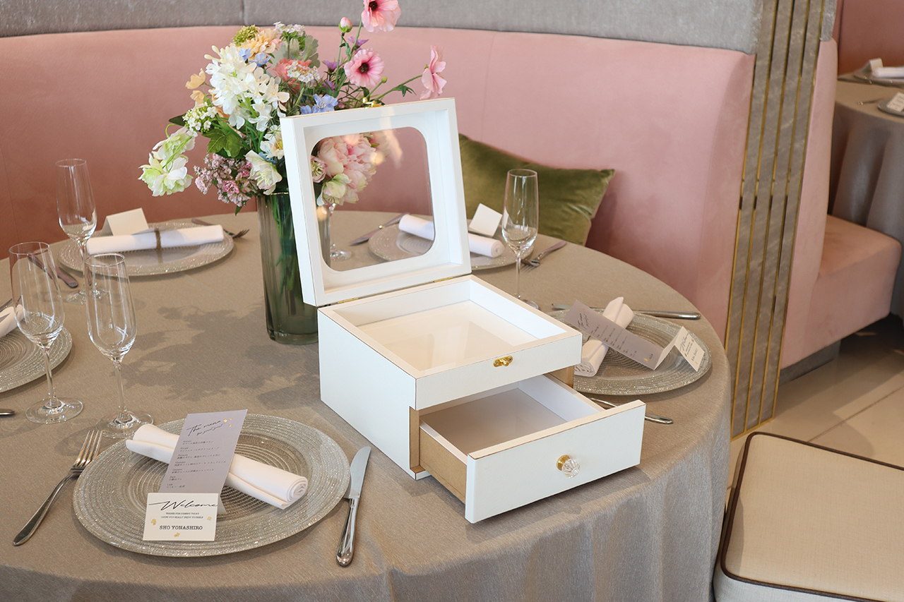 アフタヌーンティースタンド イメージ